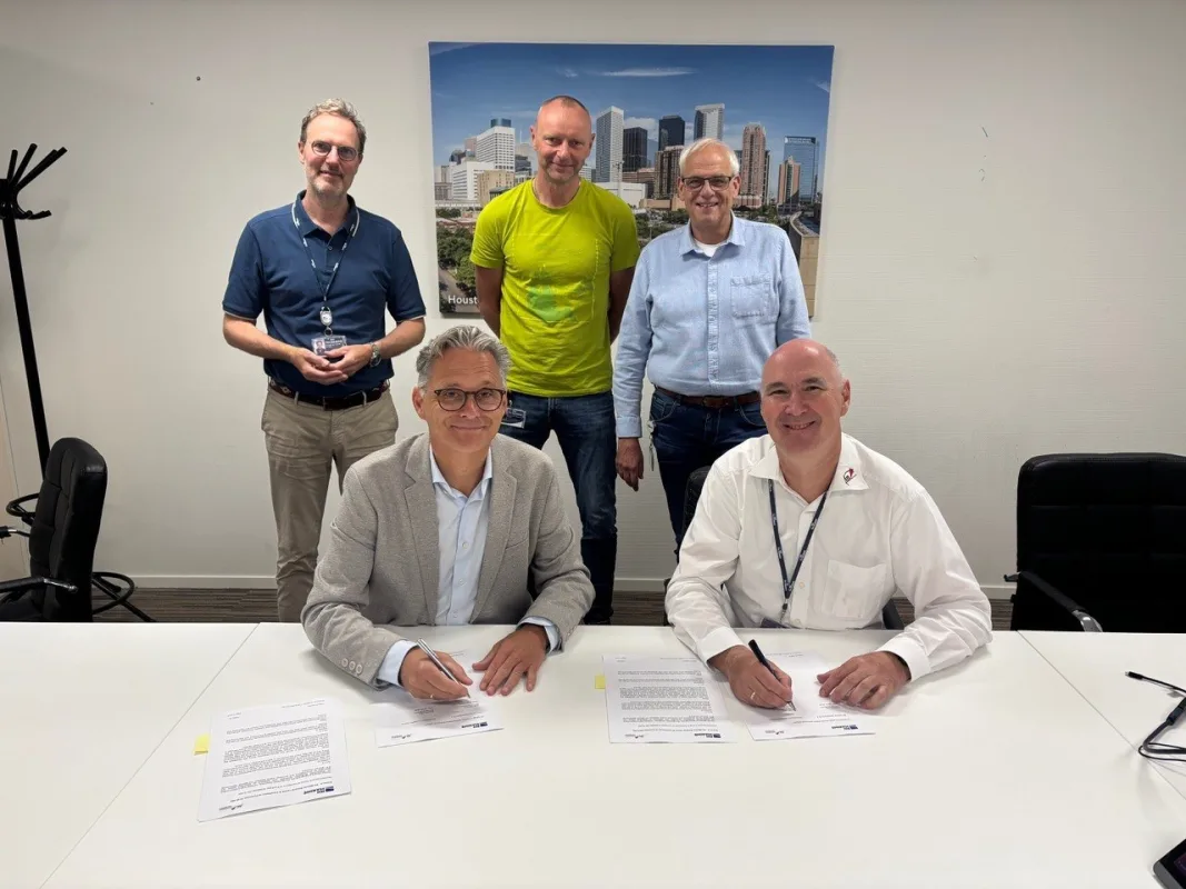 Contract IN
